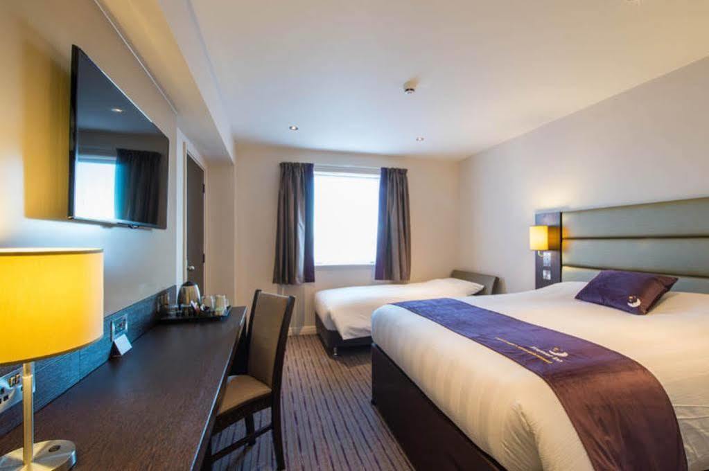 Premier Inn Premier Inn York South West Ngoại thất bức ảnh