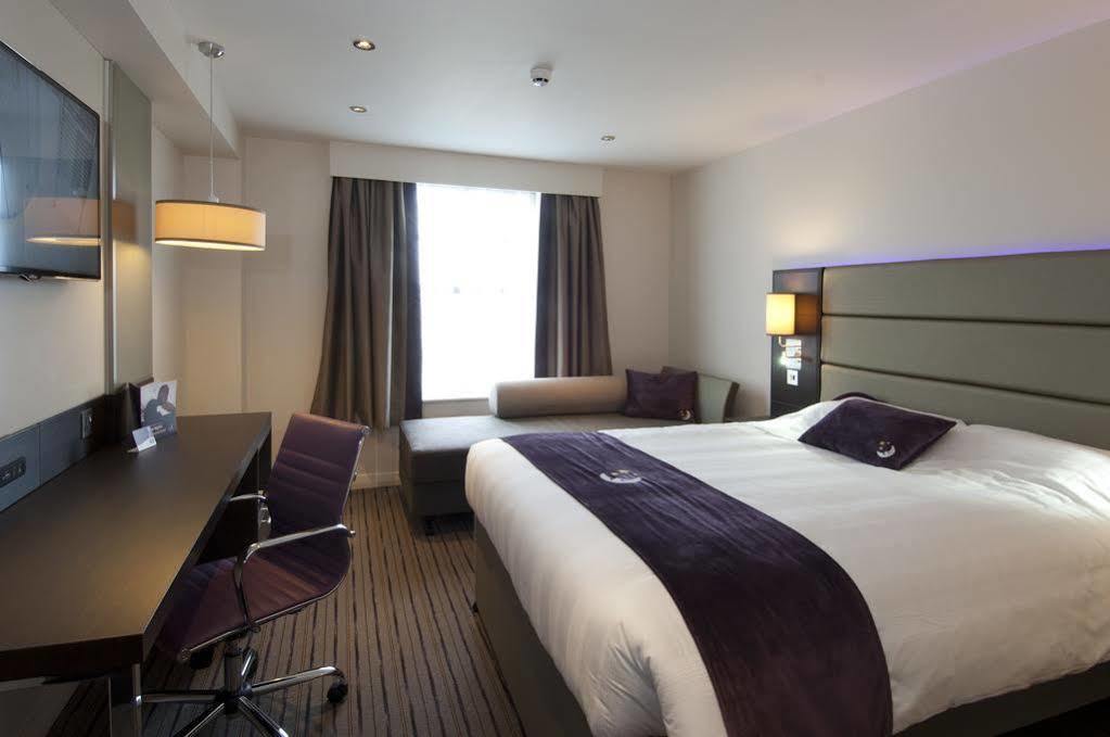Premier Inn Premier Inn York South West Ngoại thất bức ảnh