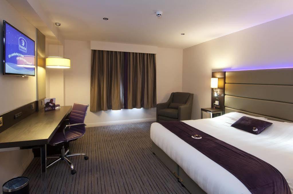 Premier Inn Premier Inn York South West Ngoại thất bức ảnh